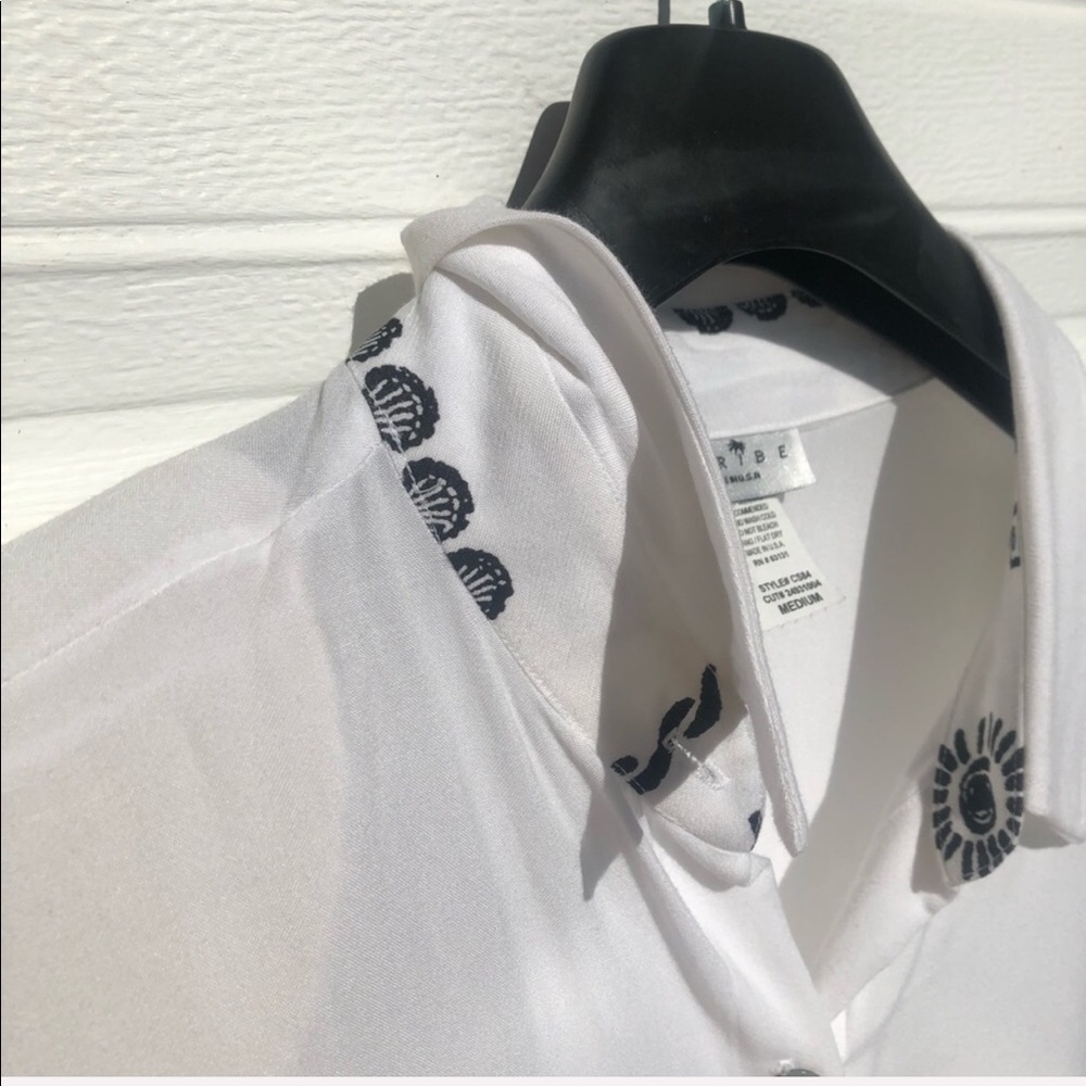 NWT Beachy White Casual Button Down Shirt - Picture 5 of 8
